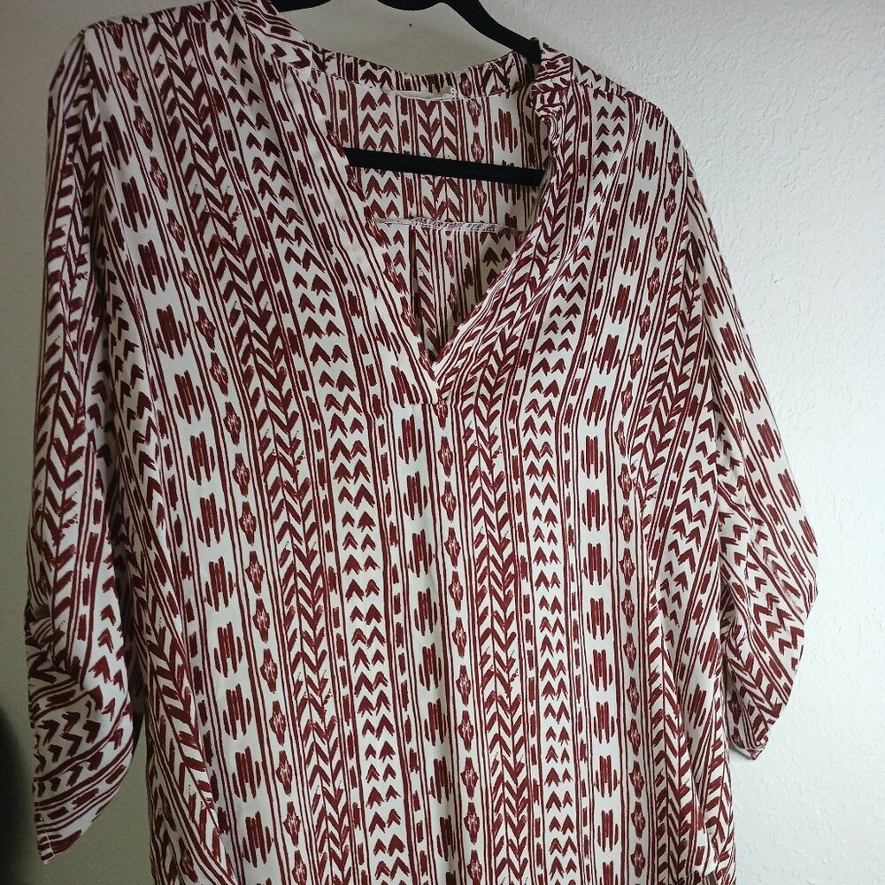 Lush Sheer Maroon and white top size medium